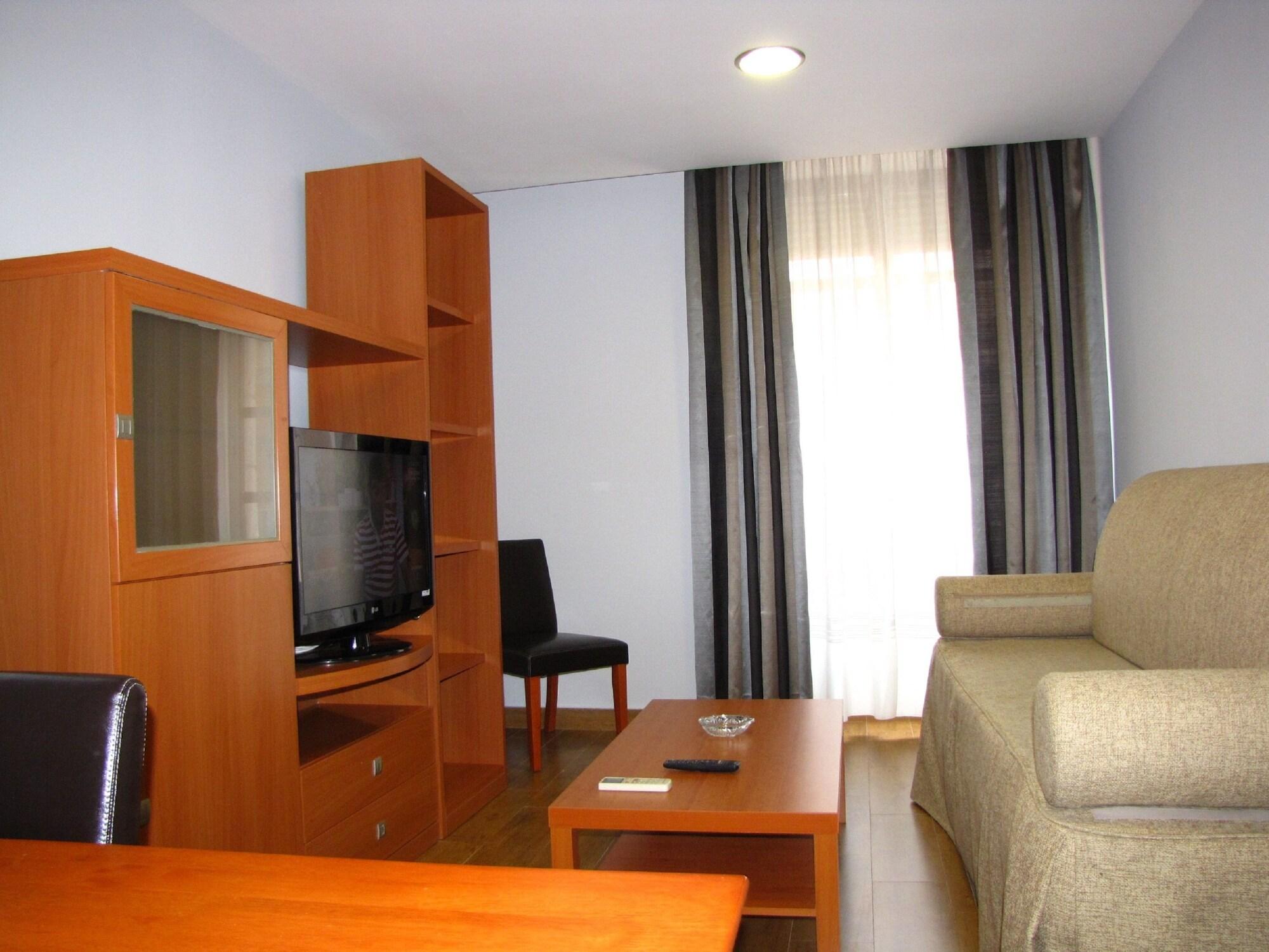 Apartamentos Boutique Catedral Valladolid Habitación foto
