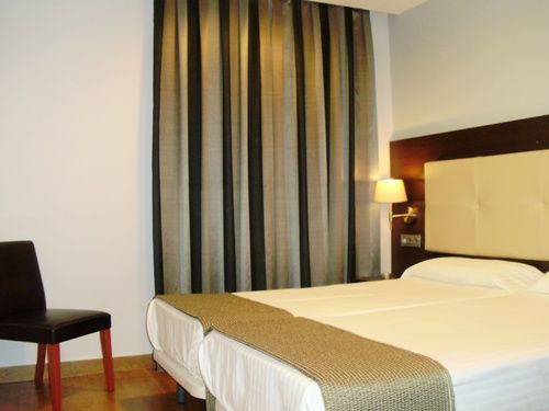 Apartamentos Boutique Catedral Valladolid Habitación foto